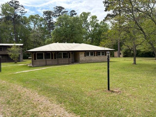 167 Linnwood Drive - Photo 1