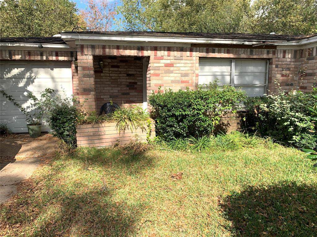 5119 Pensdale Street - Photo 1