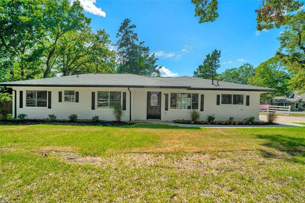 4401 Shady Lane - Photo 1
