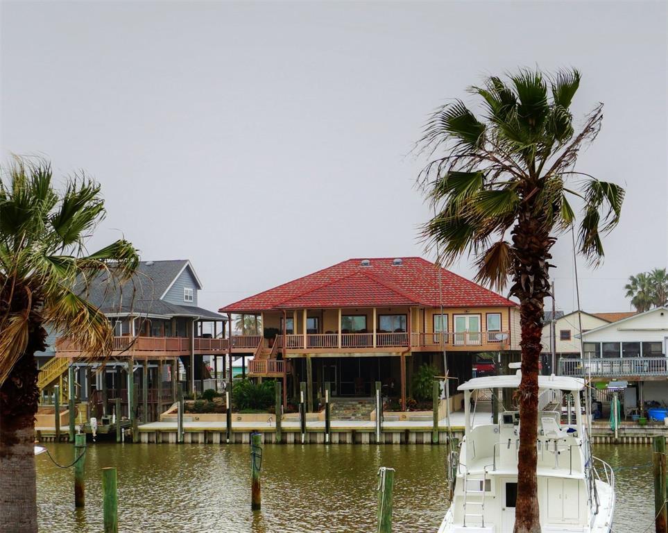 76 Dolphin Lane - Photo 1