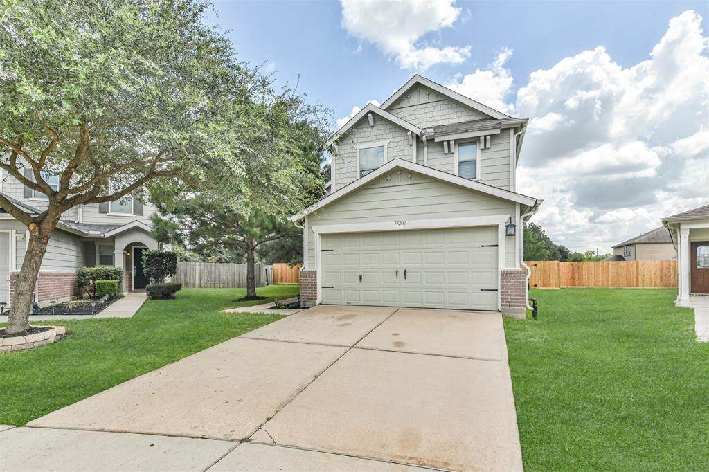 19202 Danphe Landing Court - Photo 1