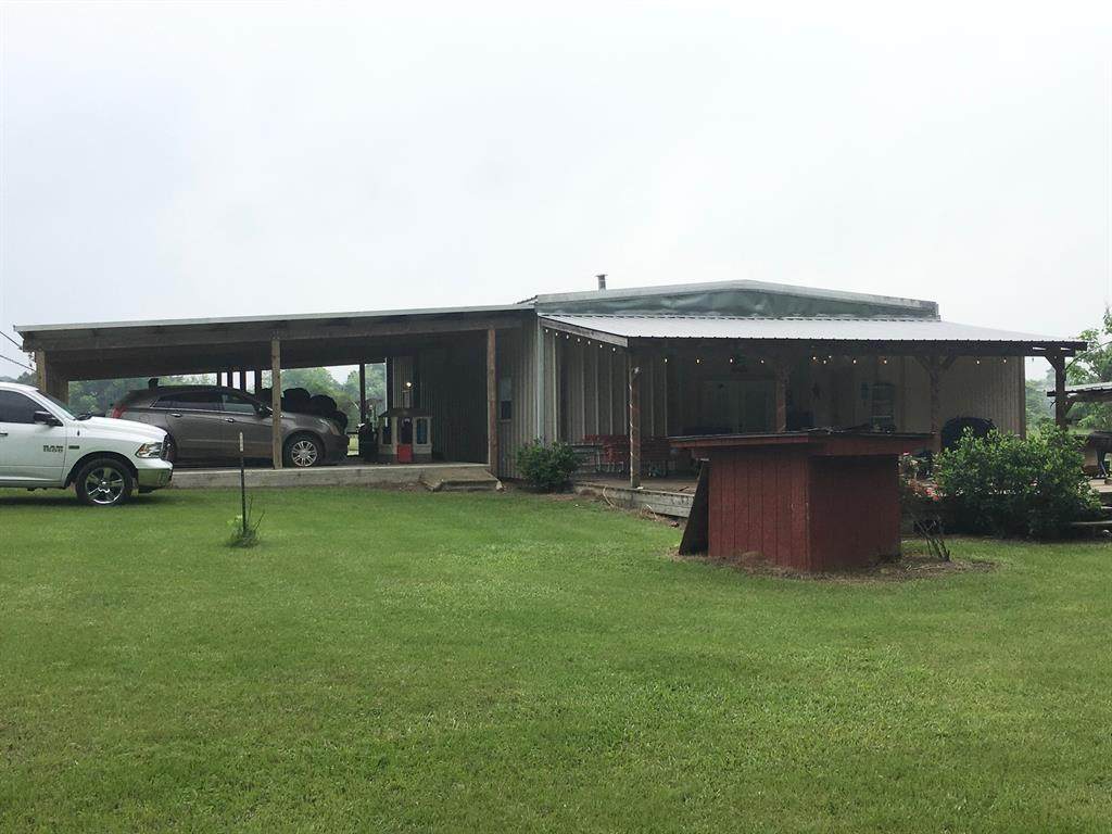 70 Sycamore Street - Photo 1