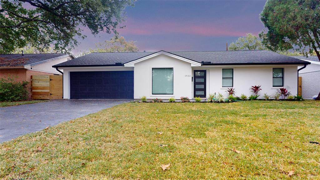 1922 Woodvine Drive - Photo 1