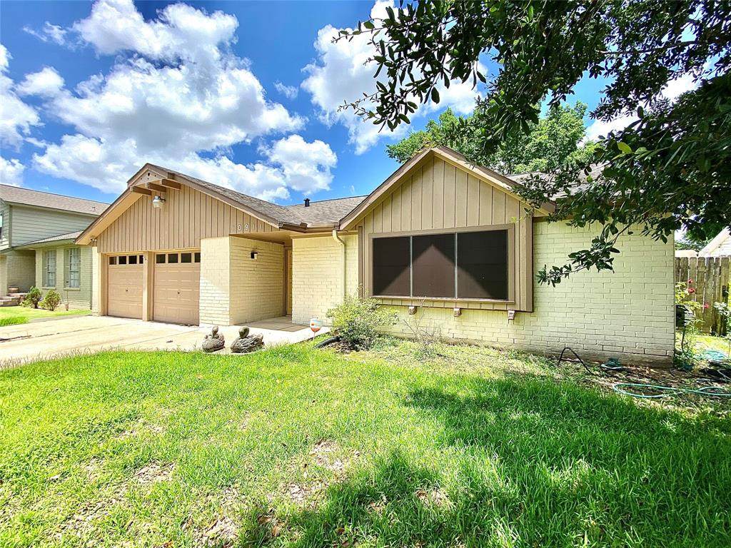 10911 Sagebluff Drive - Photo 1