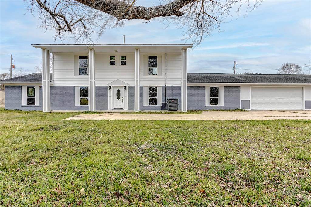 708 County Road 691 - Photo 1