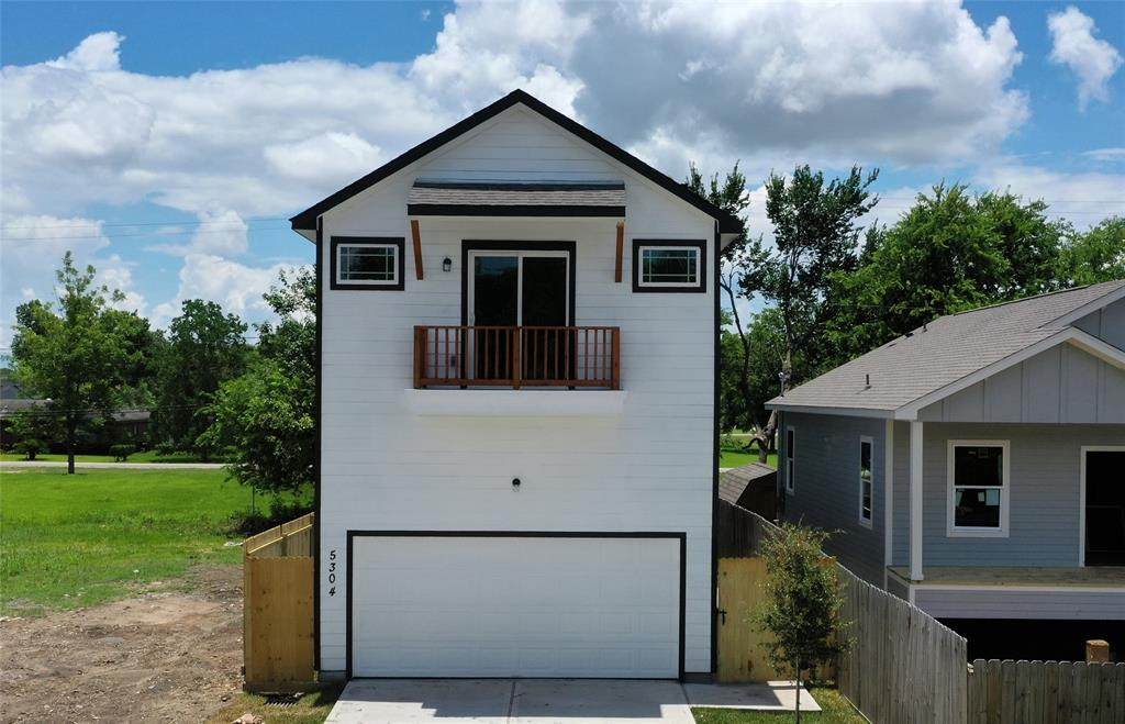 5302 Sunbeam St - Photo 1
