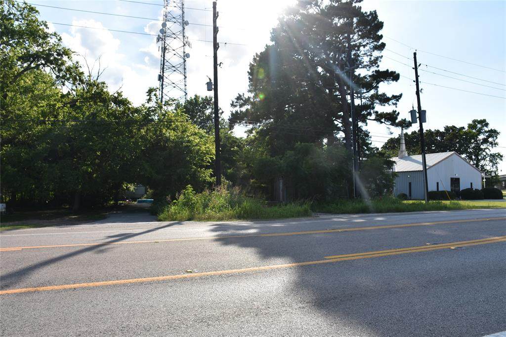 39323 Fm 149 Road - Photo 1