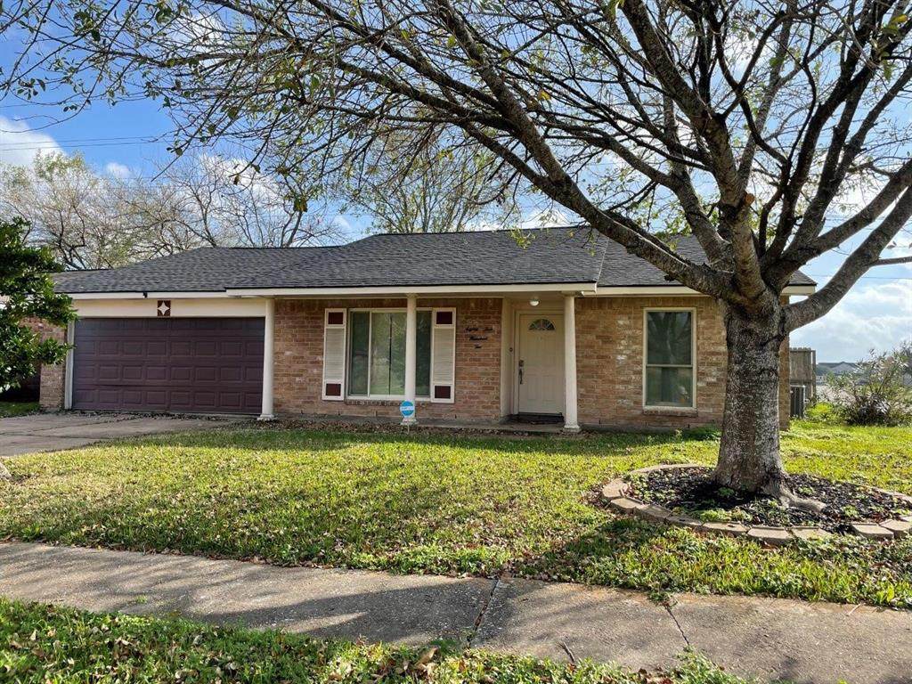 8502 Oakhaven Road - Photo 1