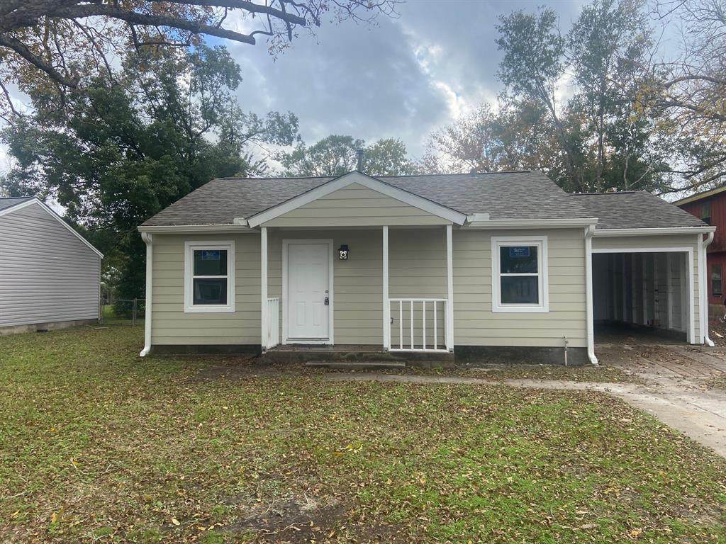 604 Lorrain Street - Photo 1