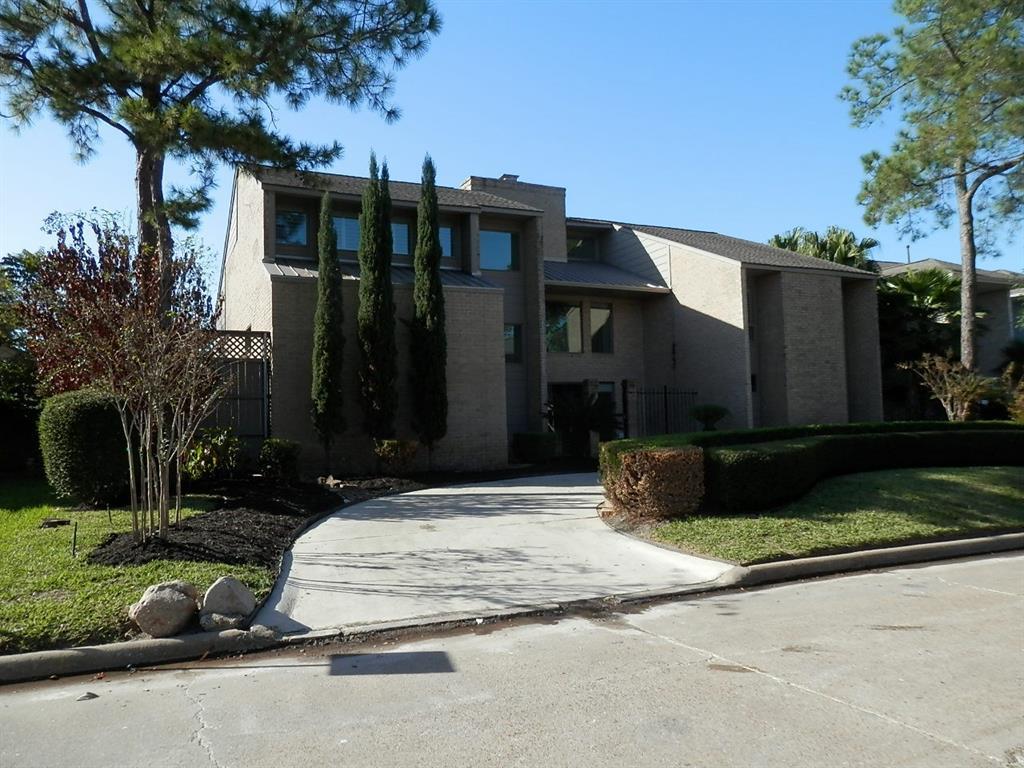 814 Ivy Wall Drive - Photo 1