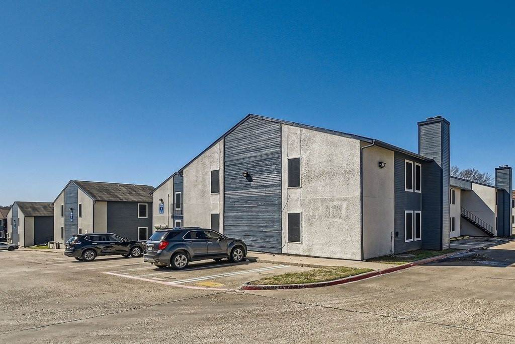 3700 Tyler Street - Photo 1