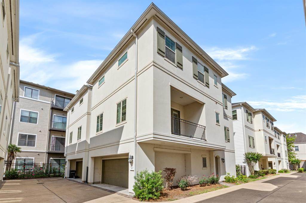 18 Hermann Park Court - Photo 1