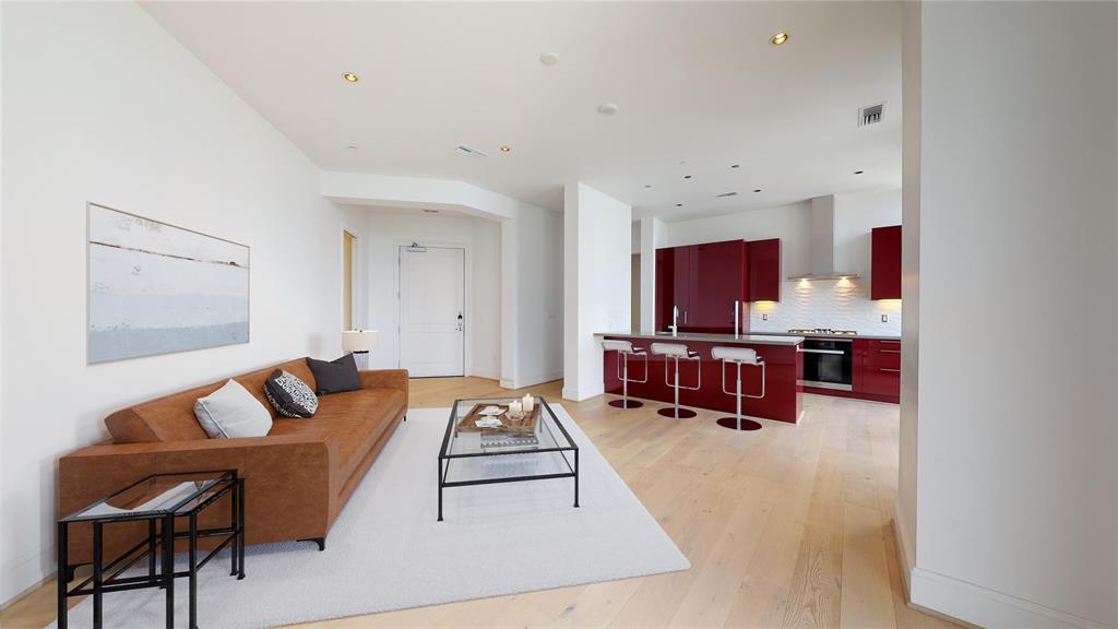 1409 Post Oak Boulevard - Photo 1