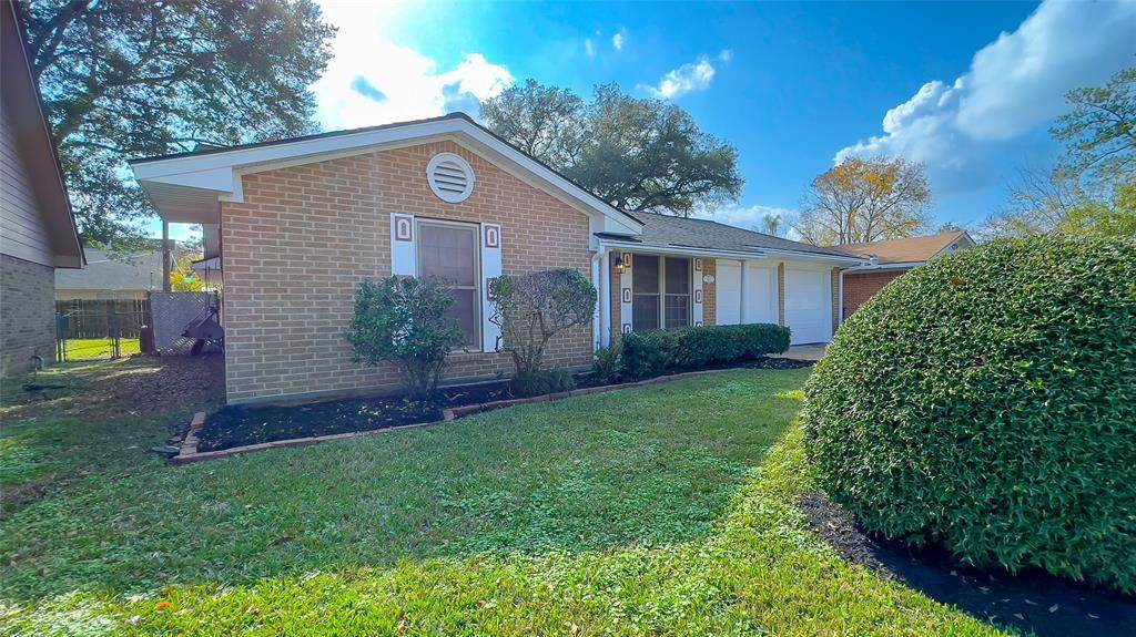6202 Bending Oaks Street - Photo 1