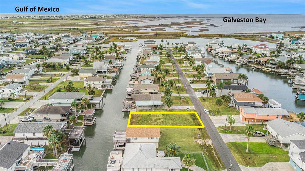 16523 Bahama Way - Photo 1