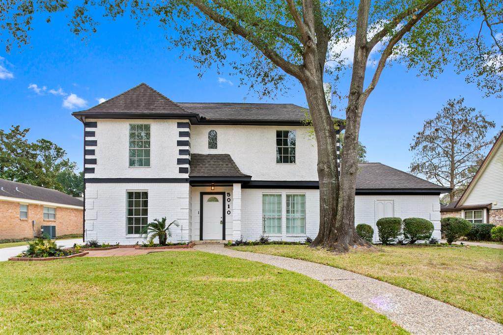 5010 Foxdale Drive - Photo 1