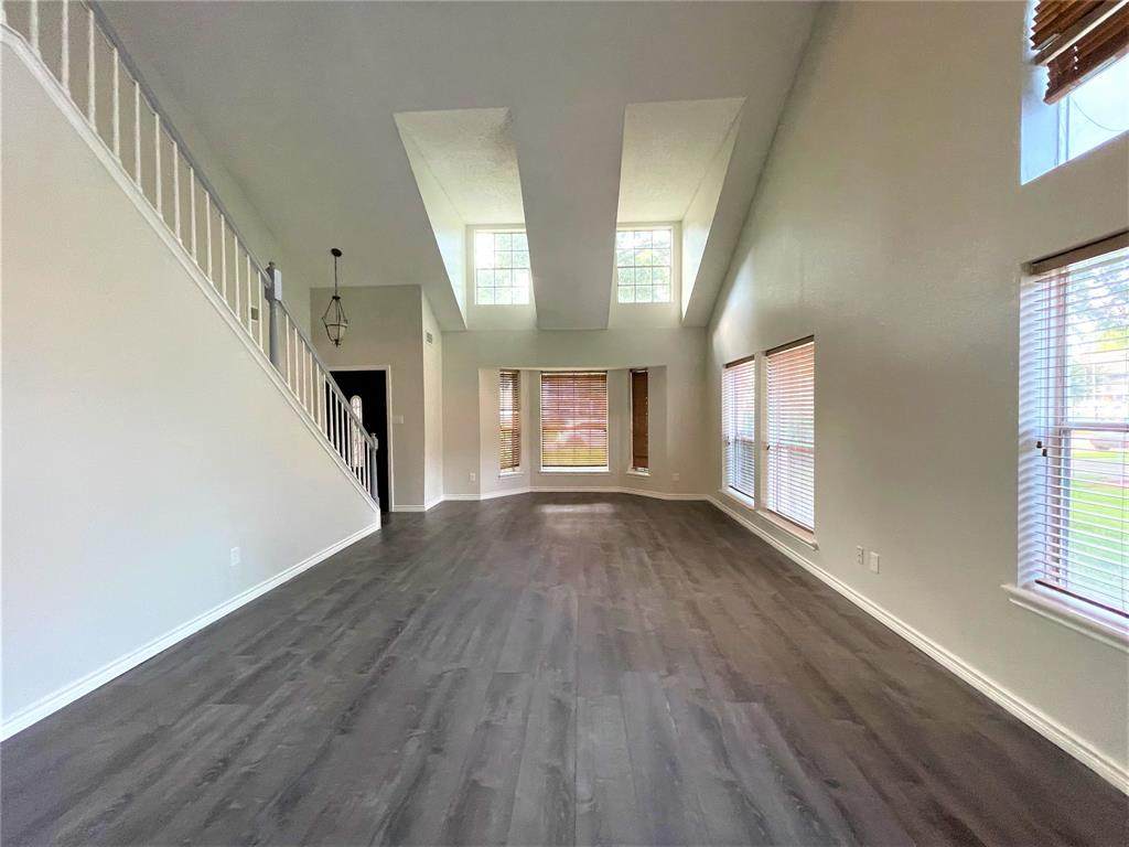 11123 Gatesden Drive - Photo 1