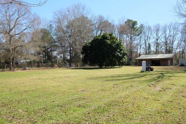 67 Magnolia Blvd - Photo 1