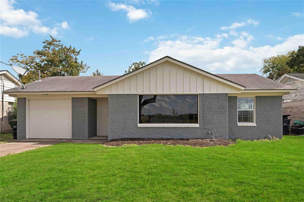 1334 Clinton Park Street - Photo 1