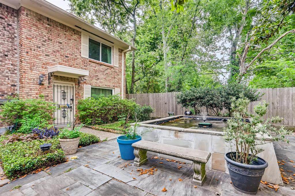 5534 Holly Street - Photo 1