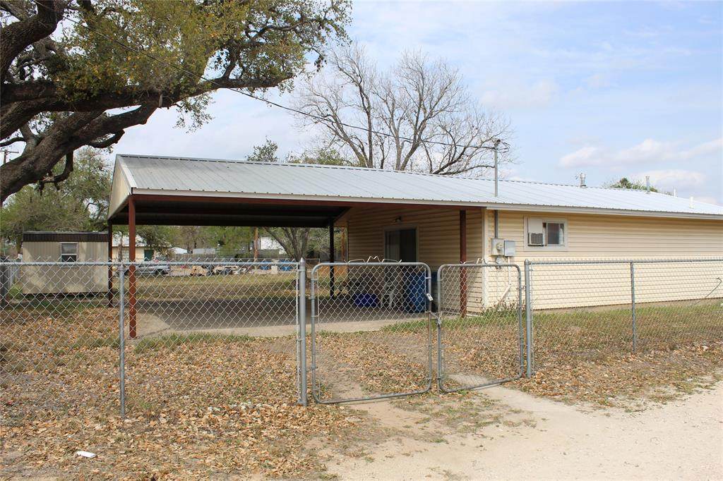 408 San Antonio Street - Photo 1 408 San Antonio Street - Photo 1