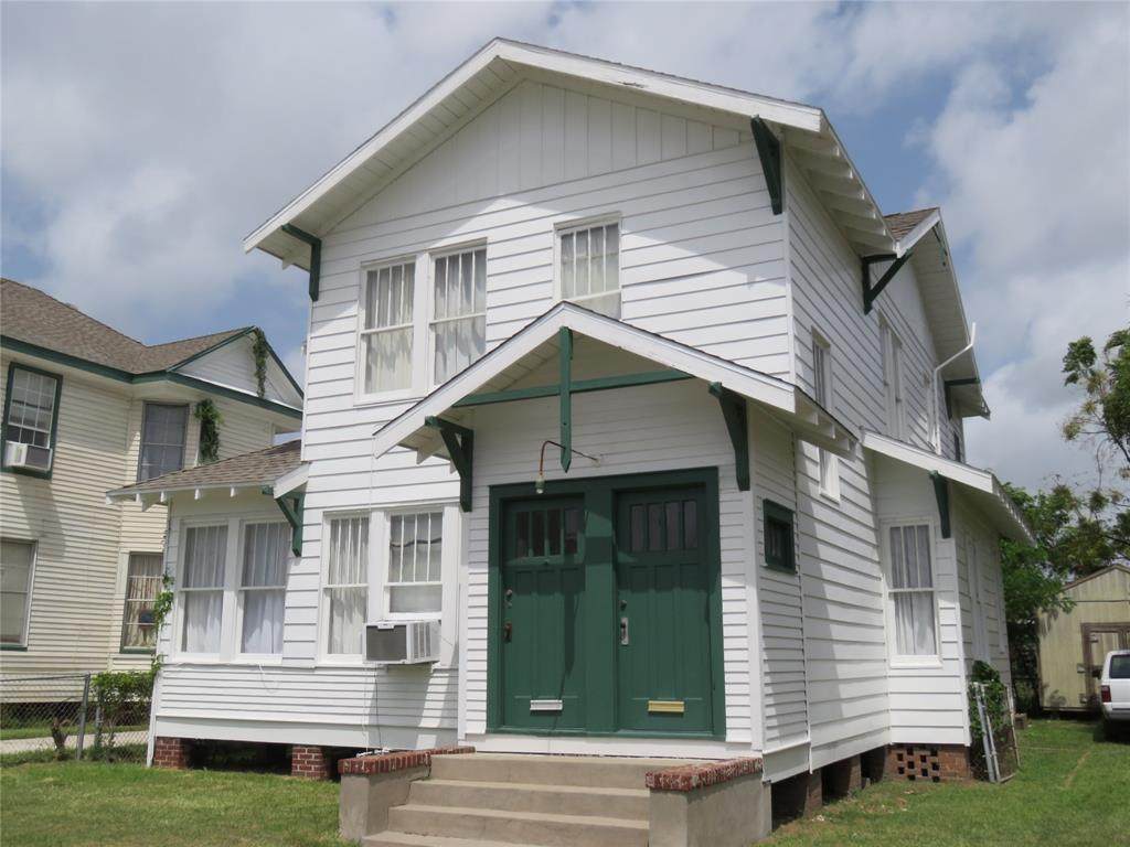 3312 Bernardo De Galvez - Photo 1