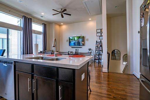 74 Hutcheson Street - Photo 1