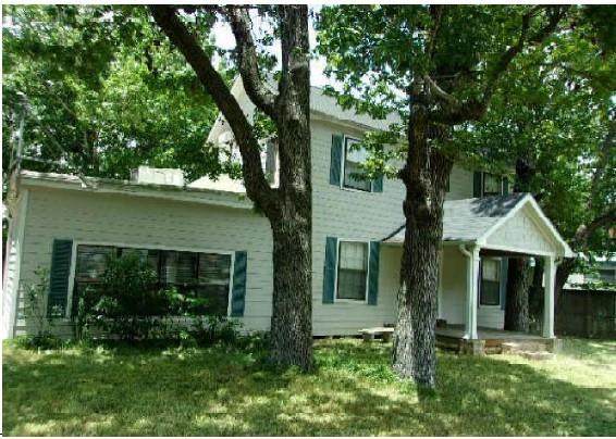 901 Jones Street - Photo 1