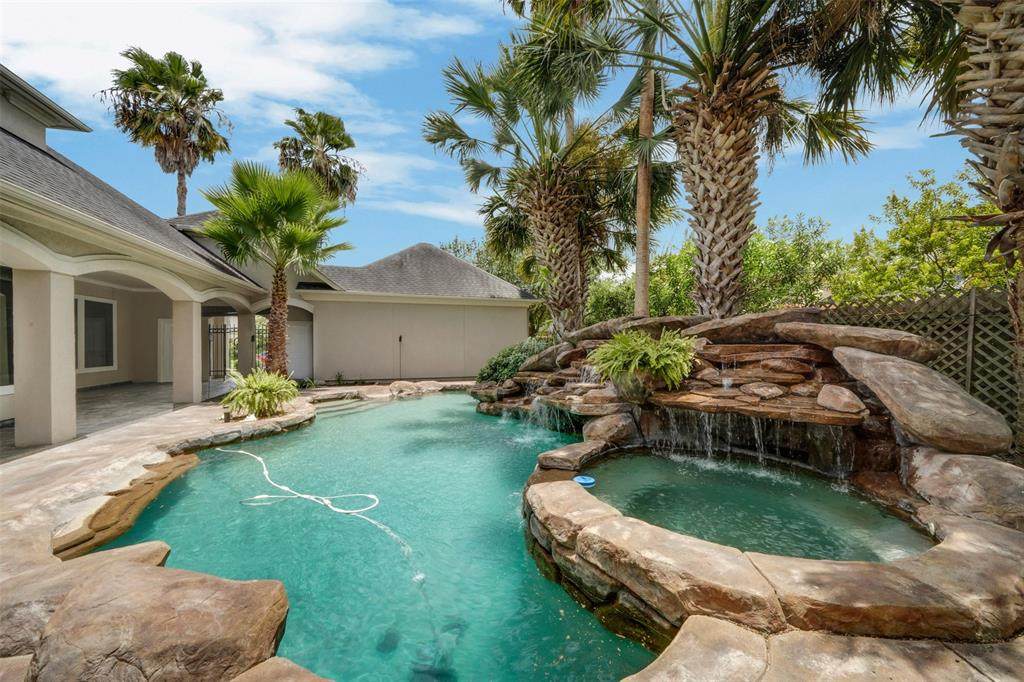 13318 Brentonwood Lane - Photo 1