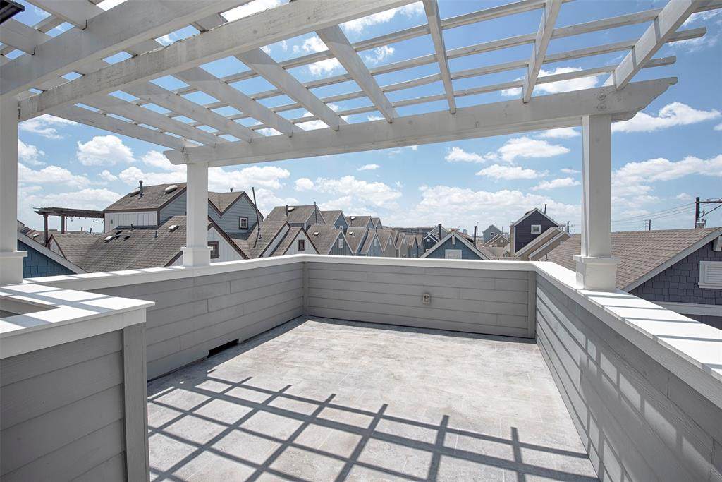 740 Shepherd Drive - Photo 1