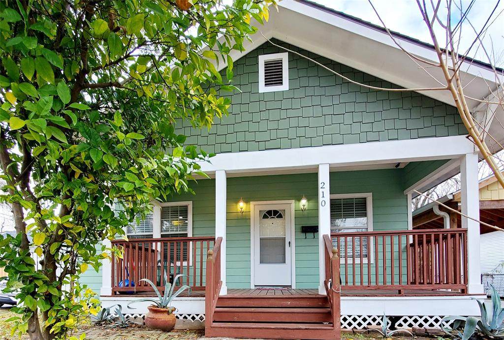 210 Archer Street - Photo 1