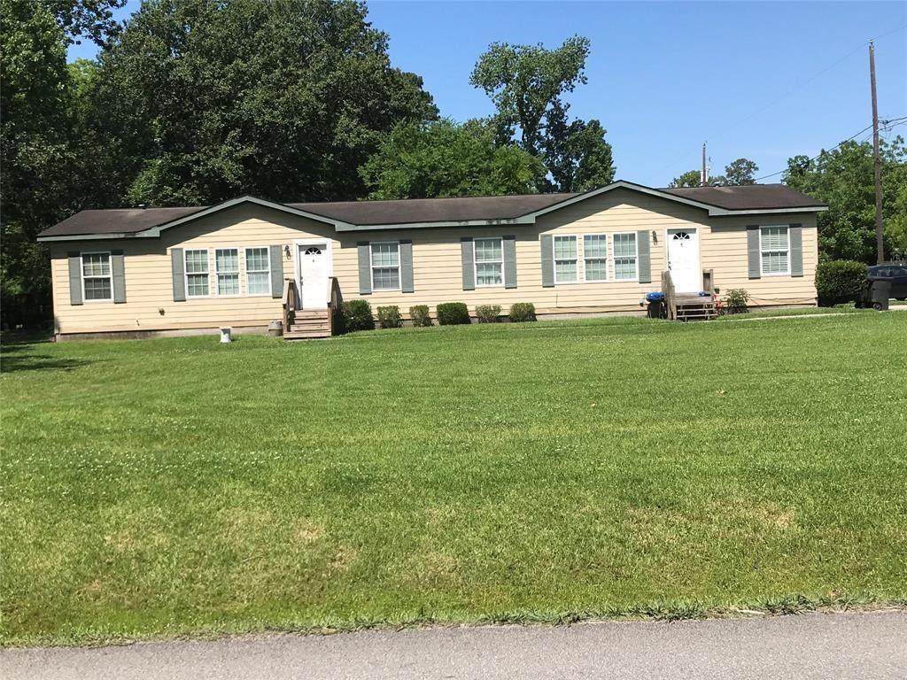 7446 Weyburn Street - Photo 1