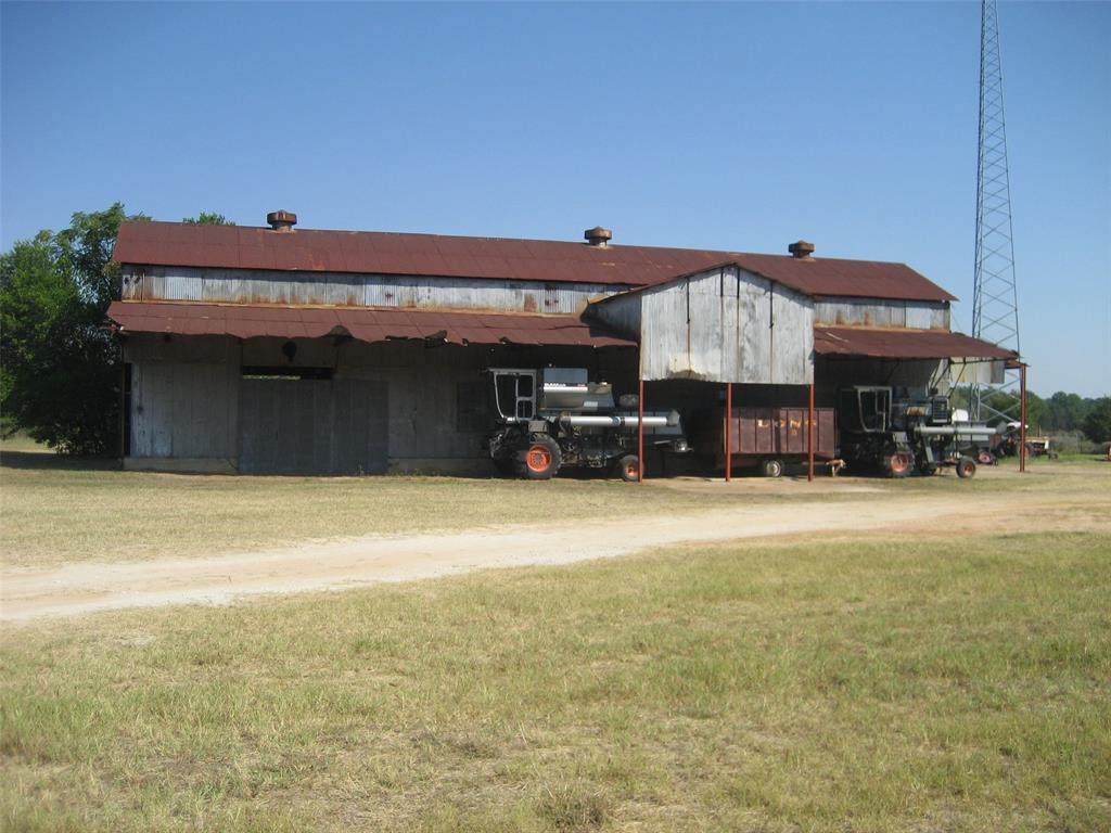 391 Fm 2423 - Photo 1