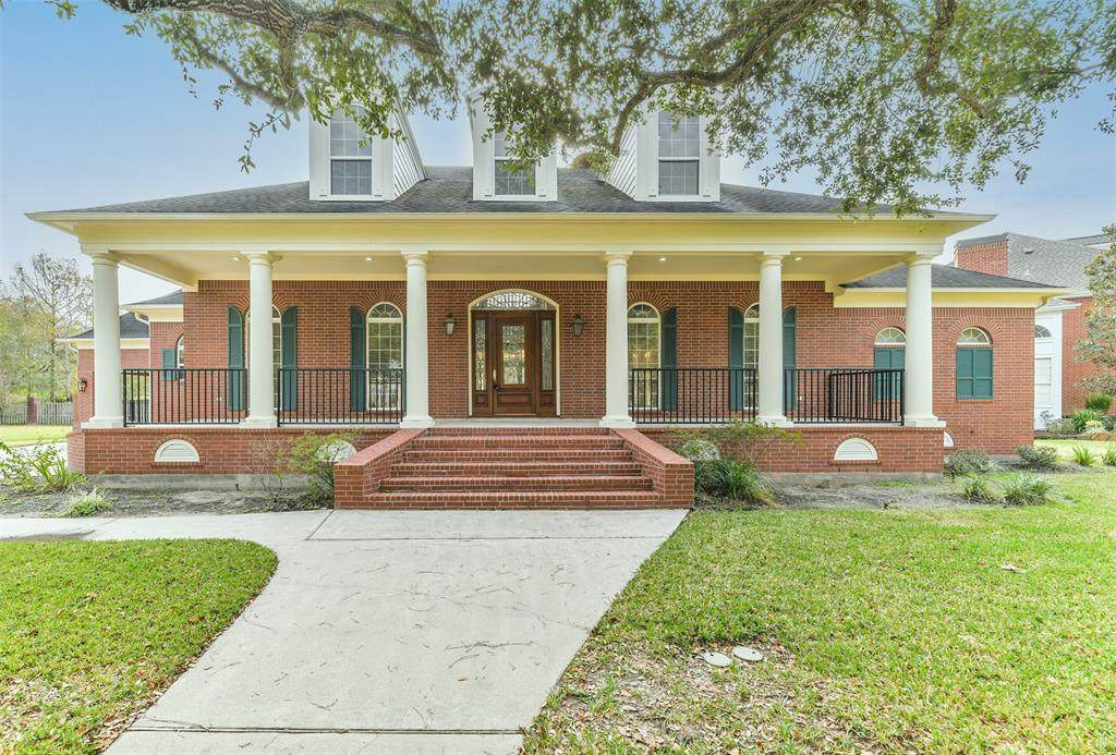 1310 Bluebonnet Drive - Photo 1
