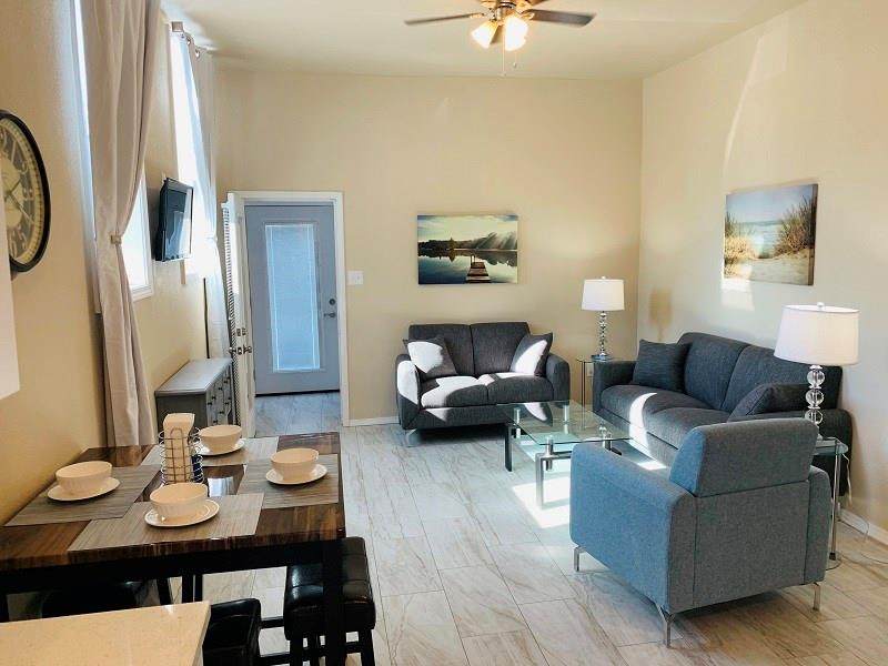 2101 Avenue K - Photo 1