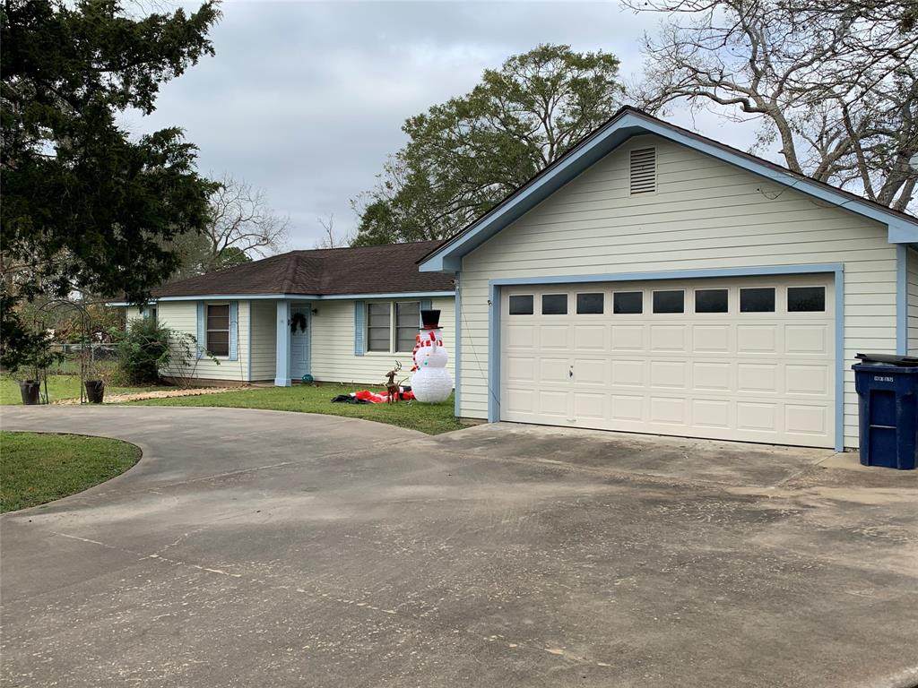 1806 Highway 332 - Photo 1