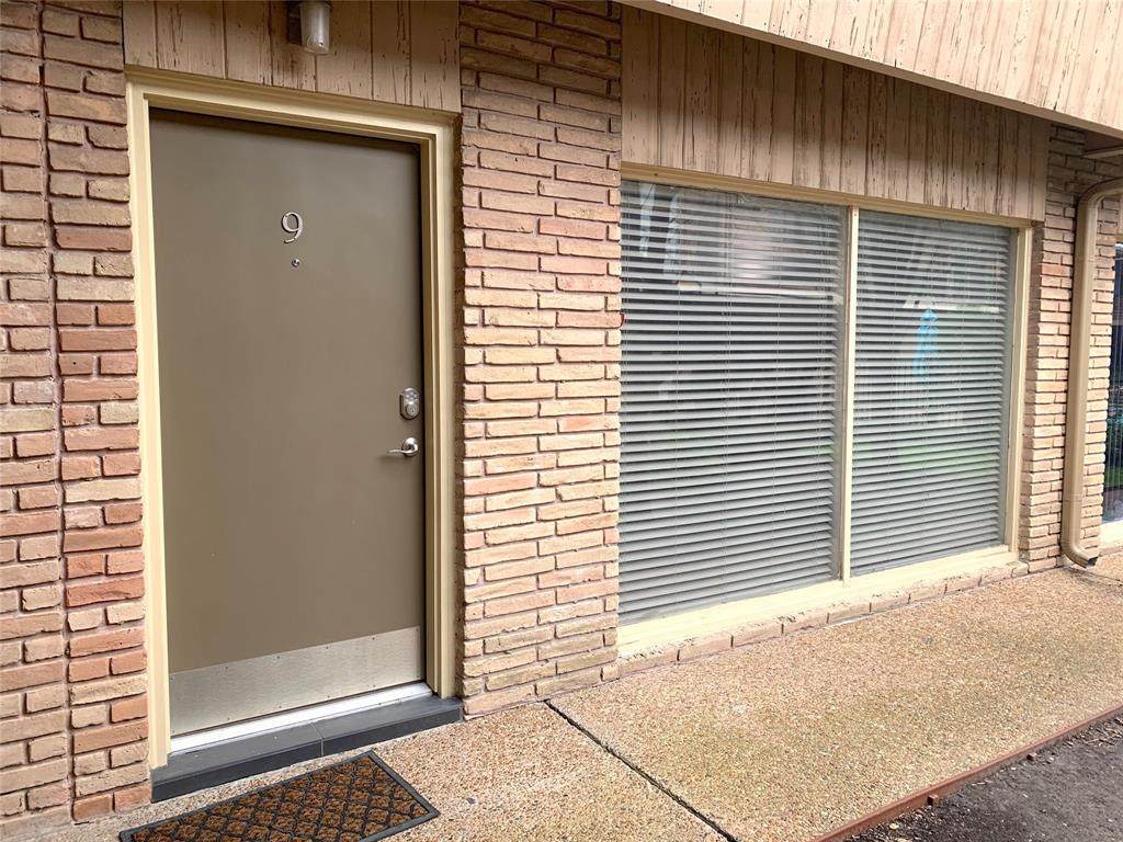 3809 Braeswood Boulevard - Photo 1