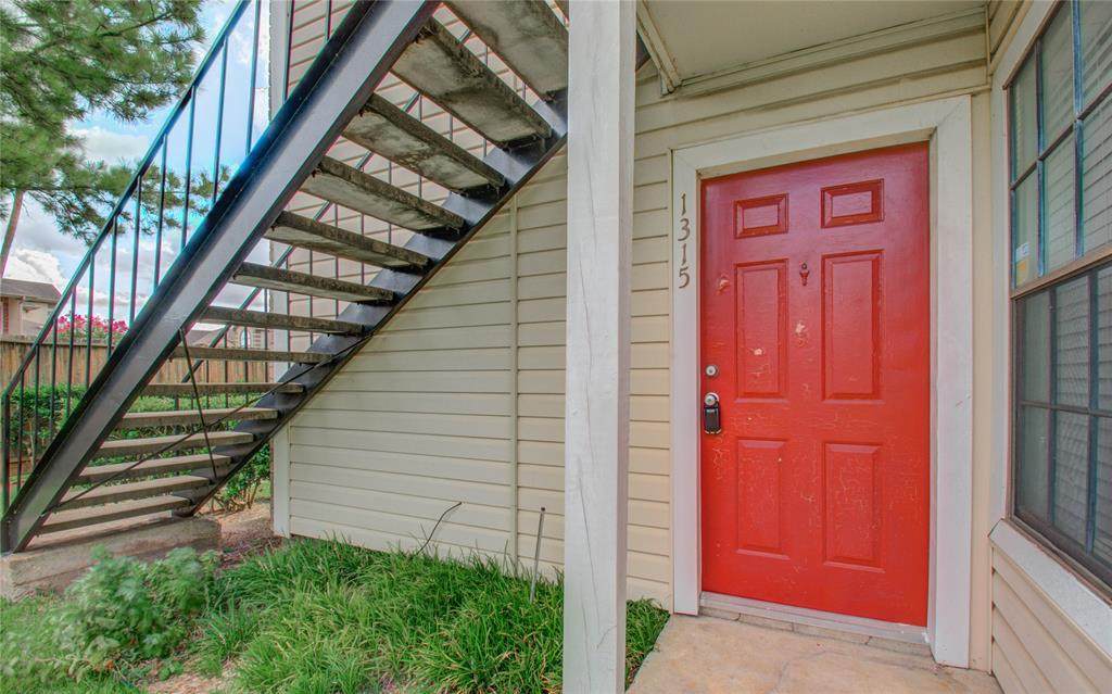 2750 Holly Hall Street - Photo 1