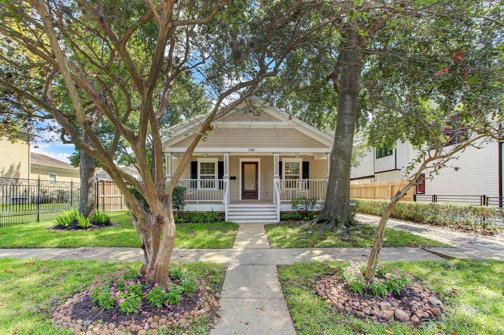 710 7th 1/2 Street - Photo 1
