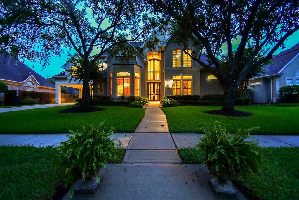 3323 Oak Tree Court - Photo 1
