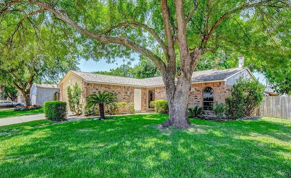 17302 Yorkglen Drive - Photo 1