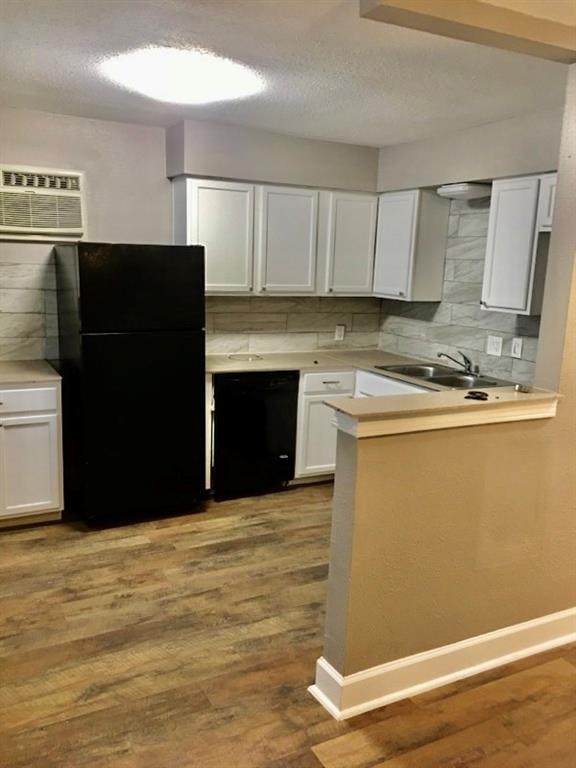 2914 Avenue K Unit 2 - Photo 1