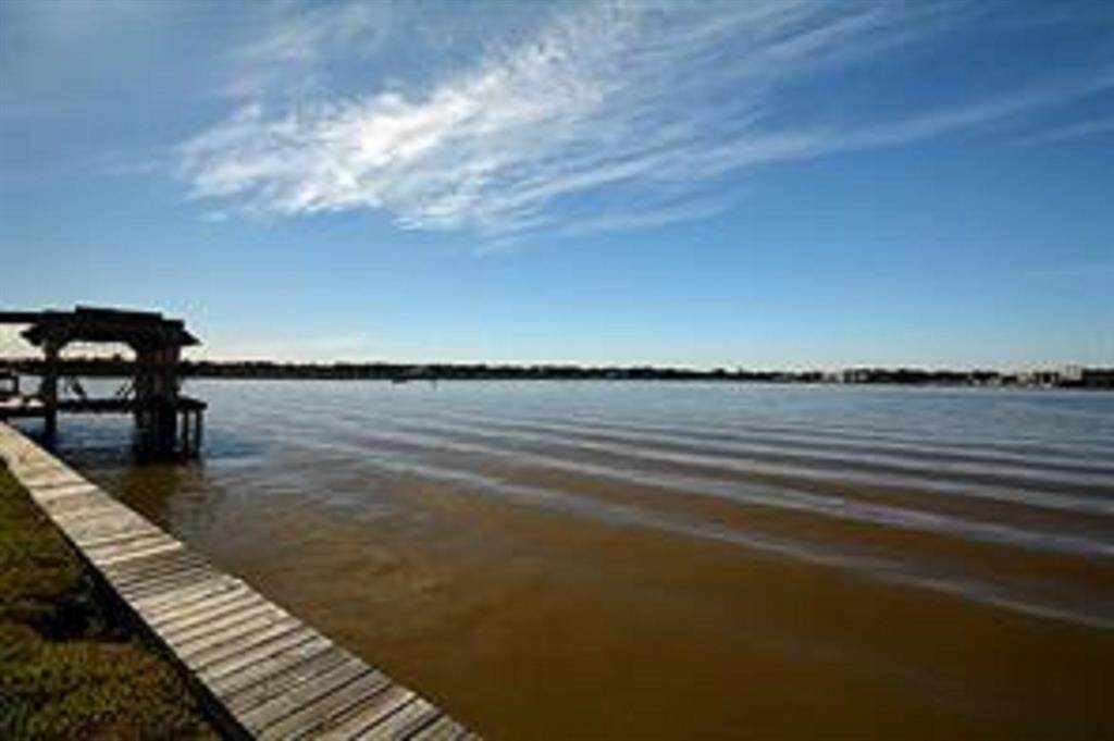 2302 Carina Court - Photo 1