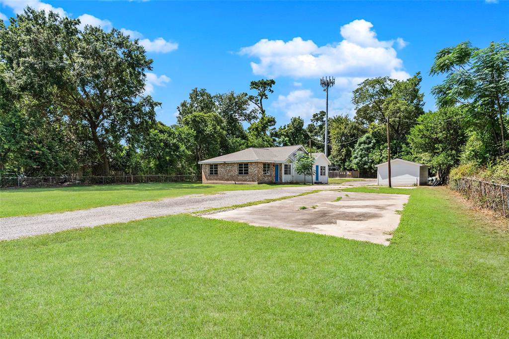 1102 Sawdust Road - Photo 1