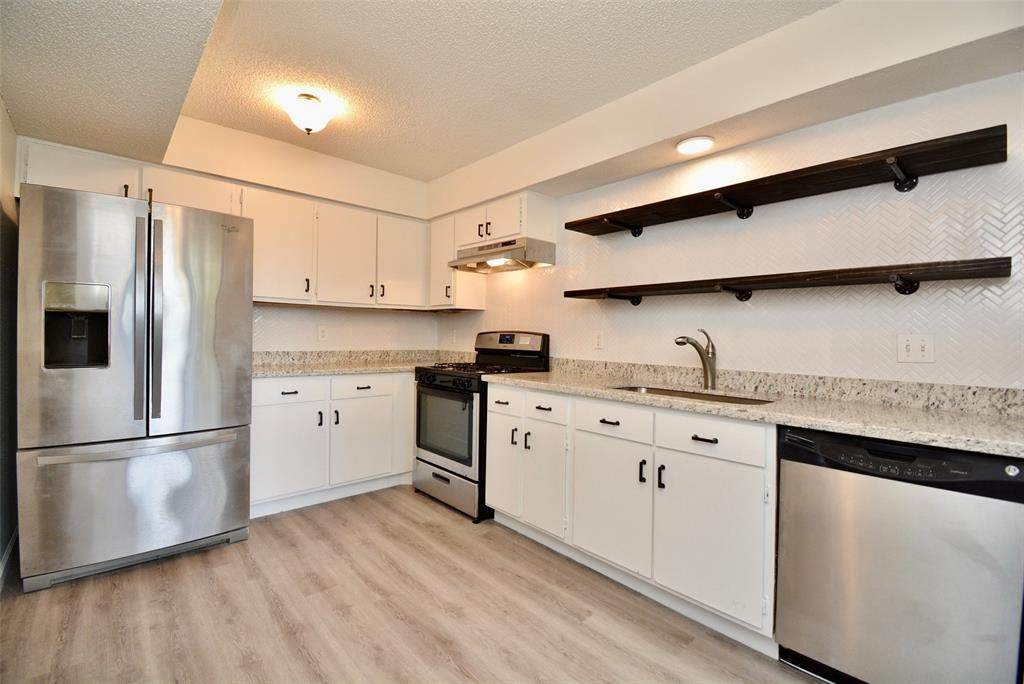 3206 Windchase Boulevard - Photo 1