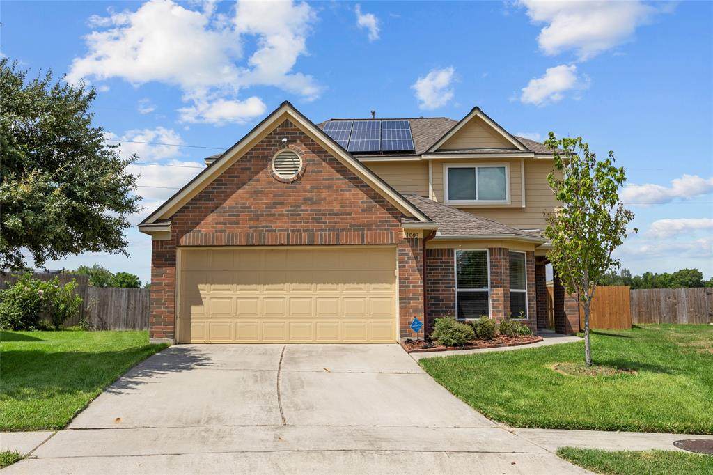 1003 Vest Court - Photo 1
