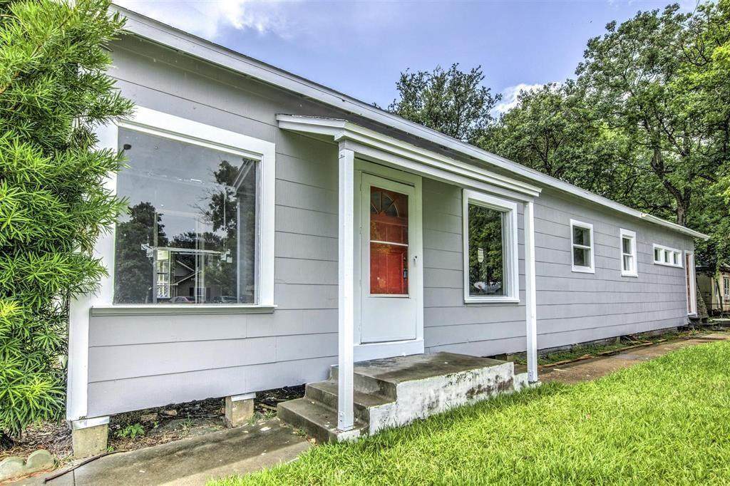 701 6th Avenue - Photo 1