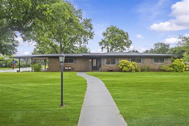 1663 4th Street - Photo 1