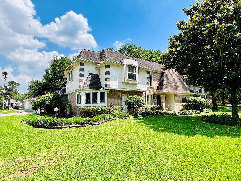 7310 Maidstone Lane - Photo 1