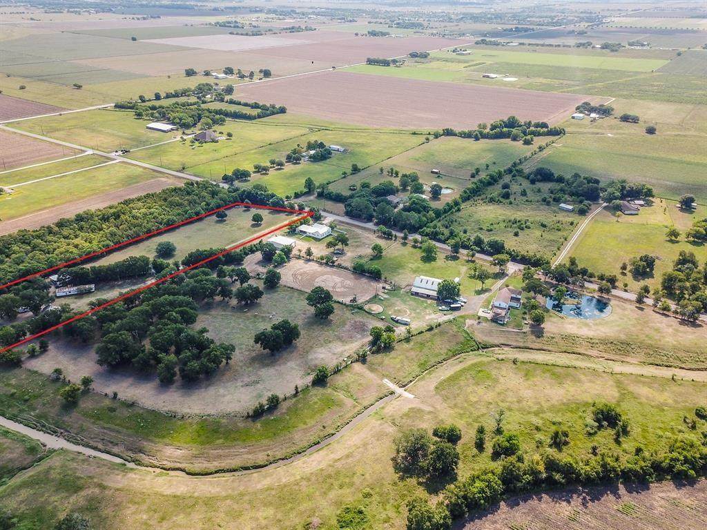 10220 Modena School Road - Photo 1